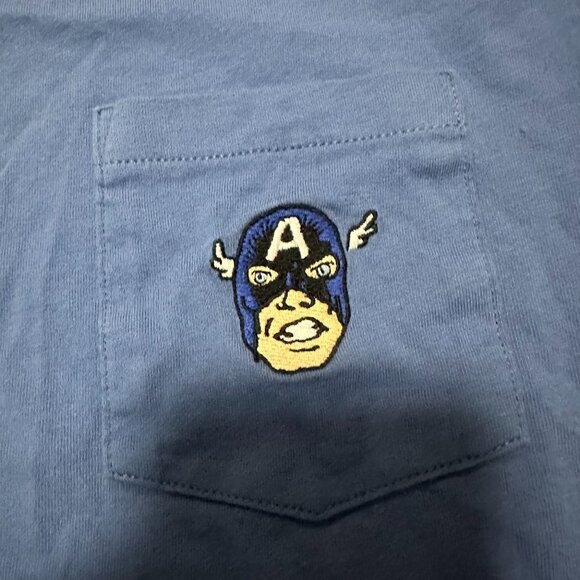 Uniqlo Captain America Shirt Blue Large - Picture 2 of 4